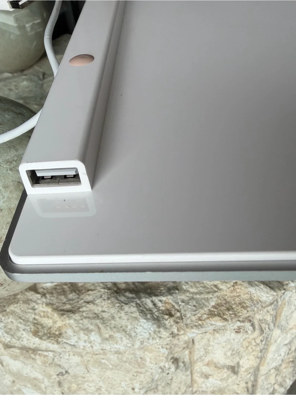 Apple A1243 USB Wired Aluminum Keyboard with Numeric Keypad for Mac